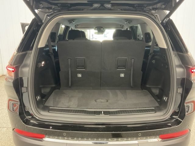 2022 Jeep Grand Cherokee L Utility 4D Laredo 4WD - Image 22