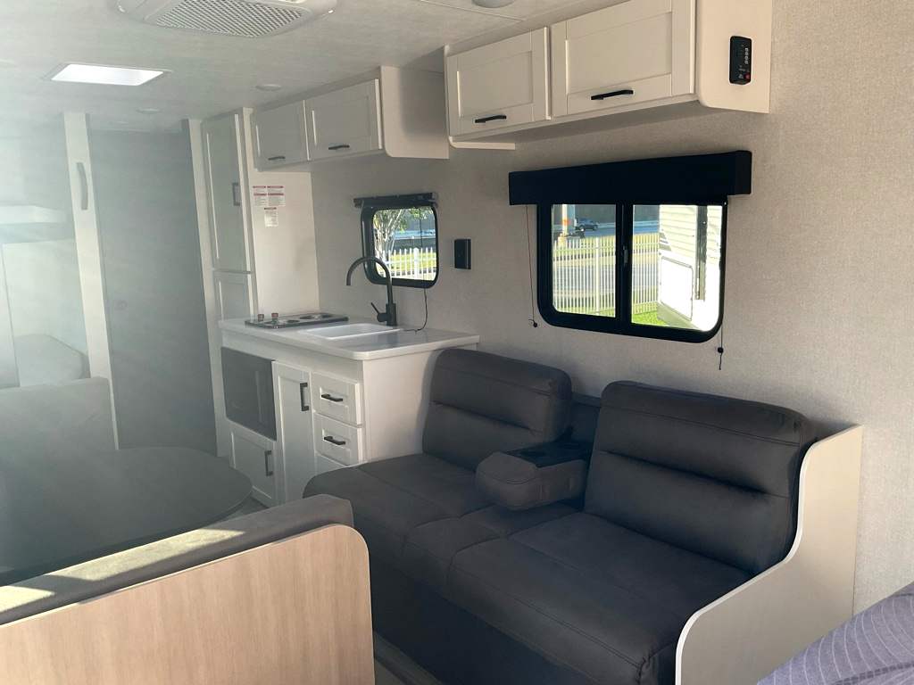2026 Jayco Jay Flight SLX 250BHW - Image 6