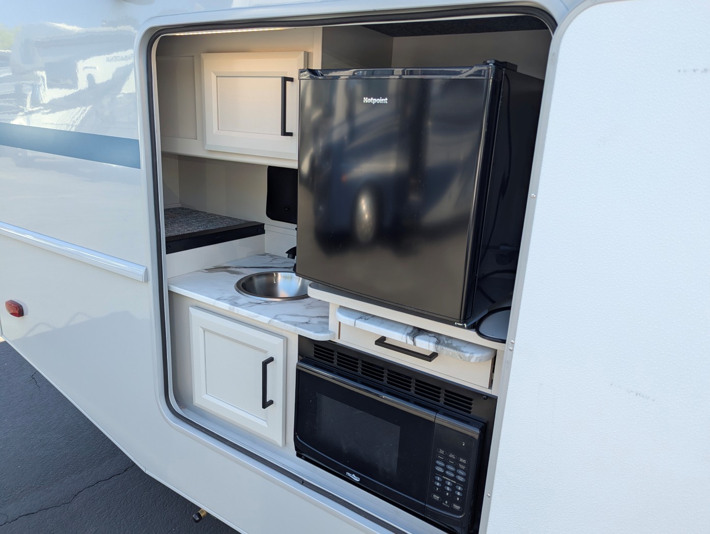 2026 Fleetwood Flair 29M - Image 6