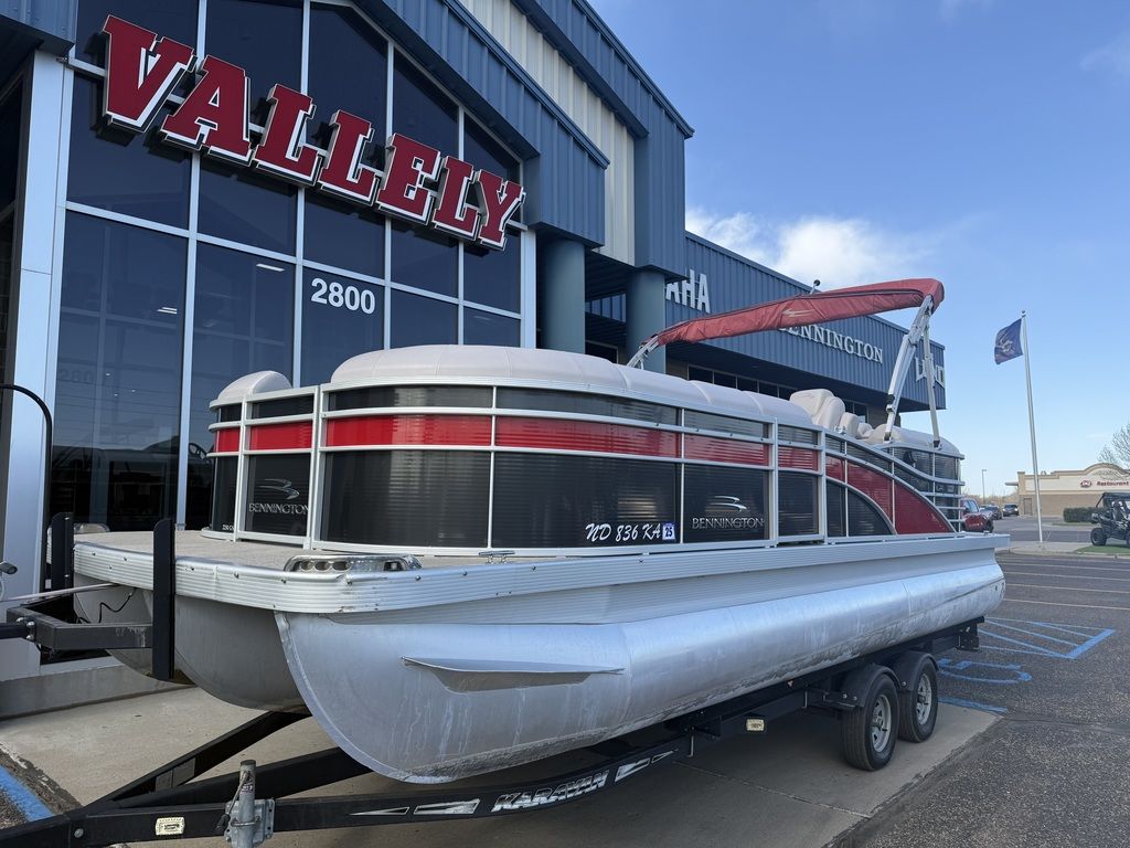 2015 Bennington 2250 GSR - Image 3