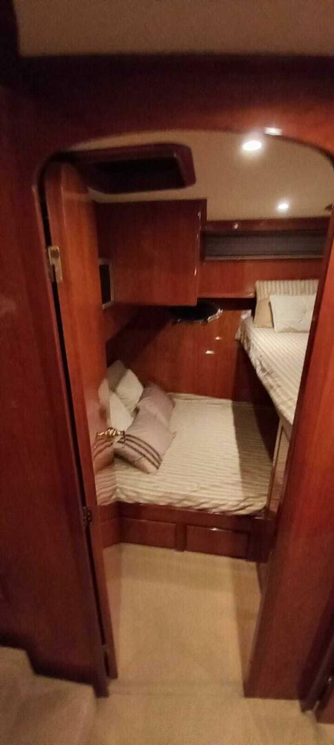 2004 Mikelson 43 Sportfisher - Image 17