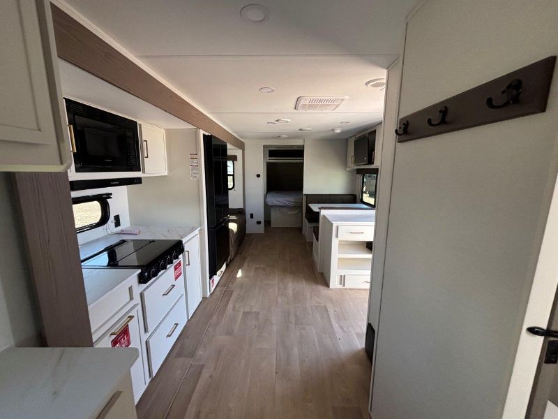 2026 Grand Design Transcend XPLOR 25MLX - Image 30