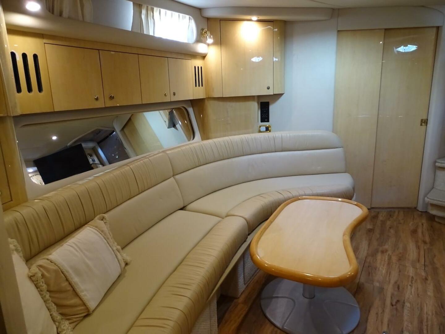 2001 Sea Ray 410 Sundancer - Image 16