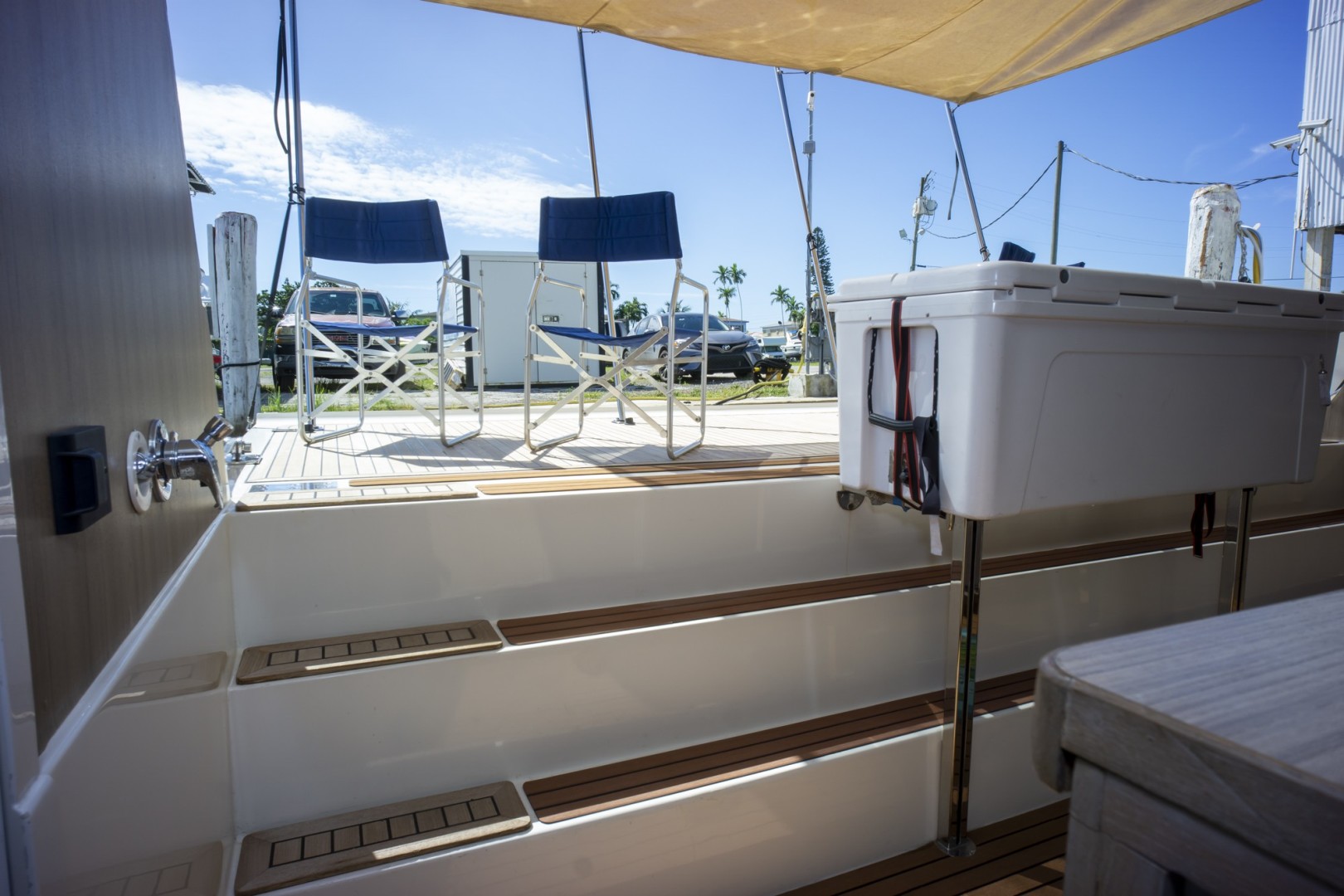 2000 Ferretti Yachts Custom Line 94 - Image 55