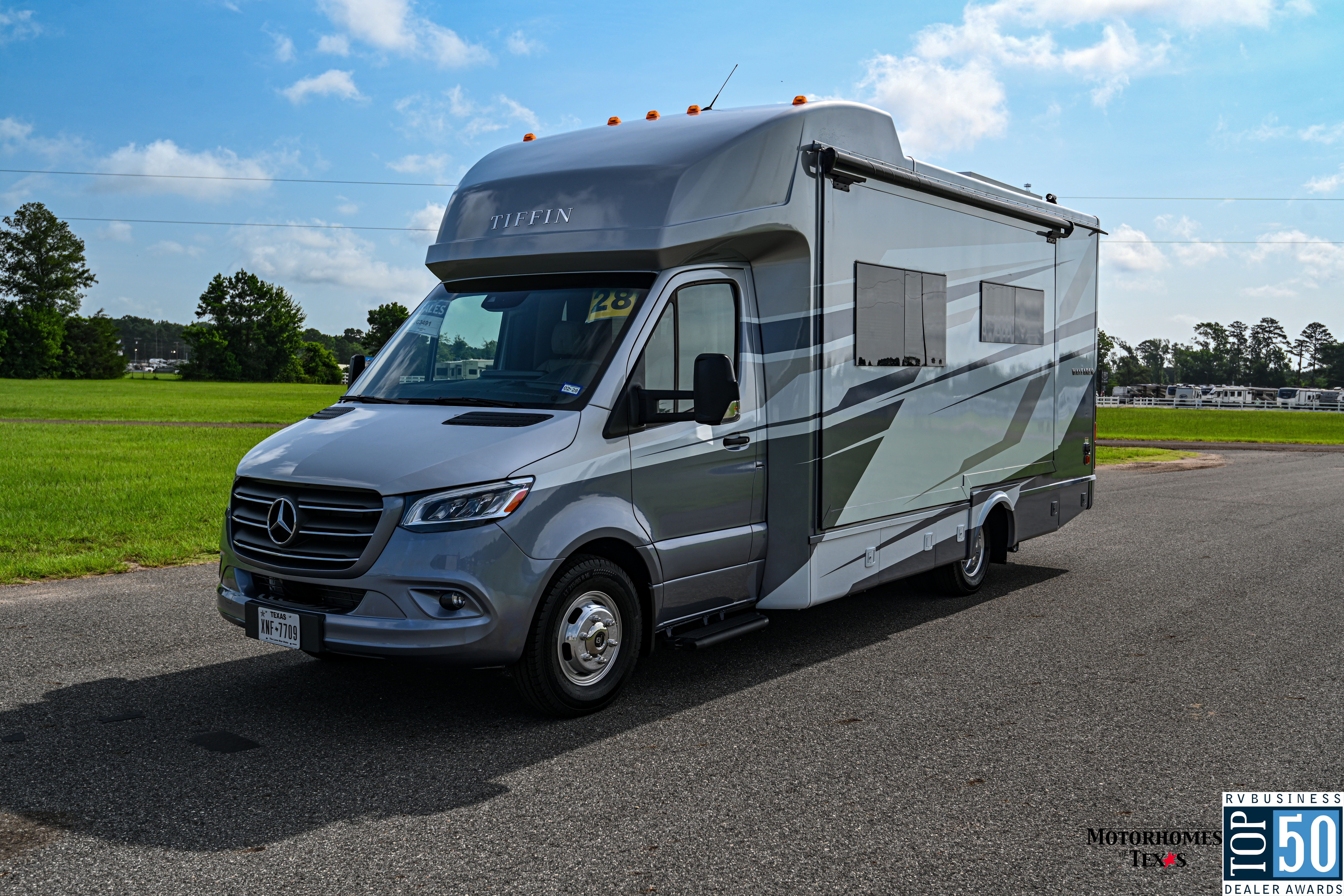 2026 Tiffin Wayfarer 25 XRW - exterior 22