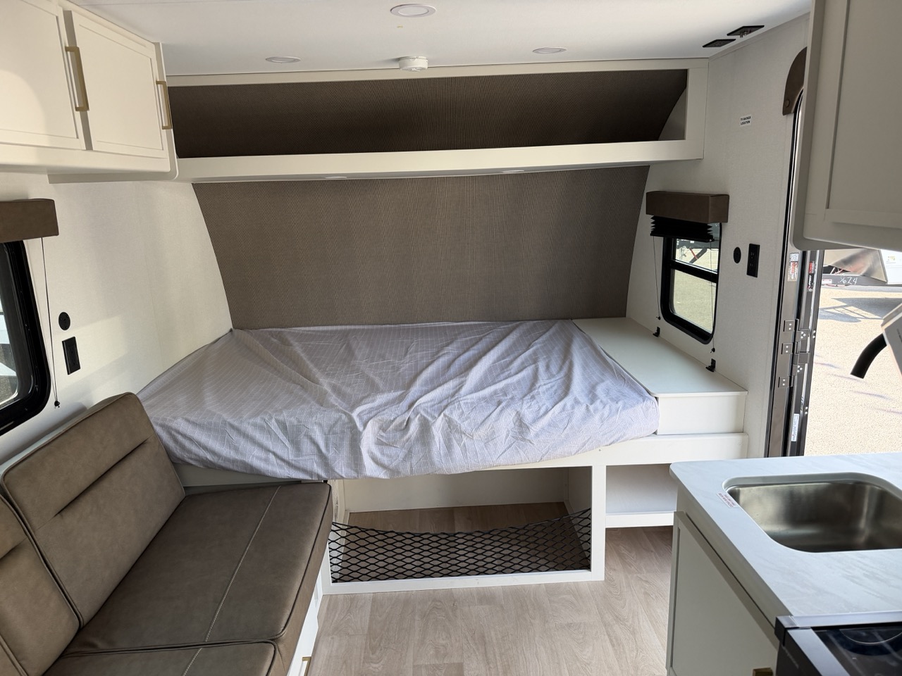 2026 Grand Design Transcend ONE 151BH - Image 12