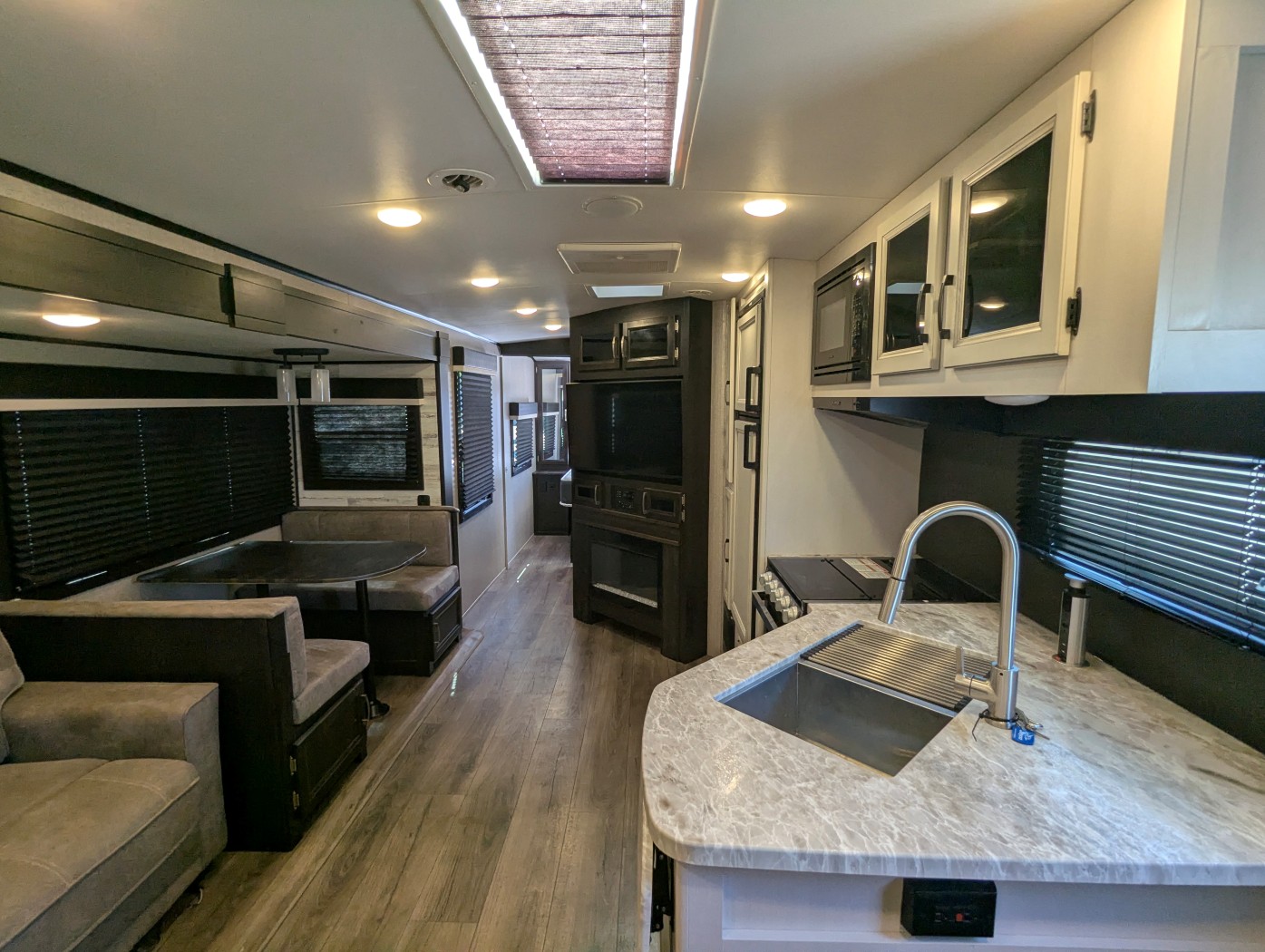 2021 JAYCO WHITEHAWK 28RL - Image 31