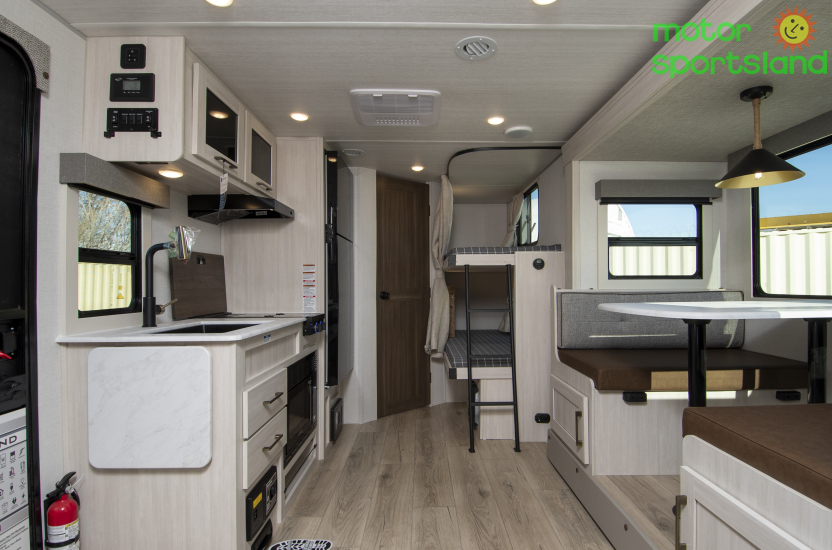 2026 Forest River Surveyor Legend 19BHLE - Image 17