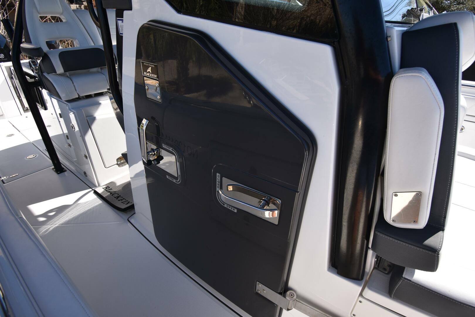 2021 Blackfin 332CC - Image 24
