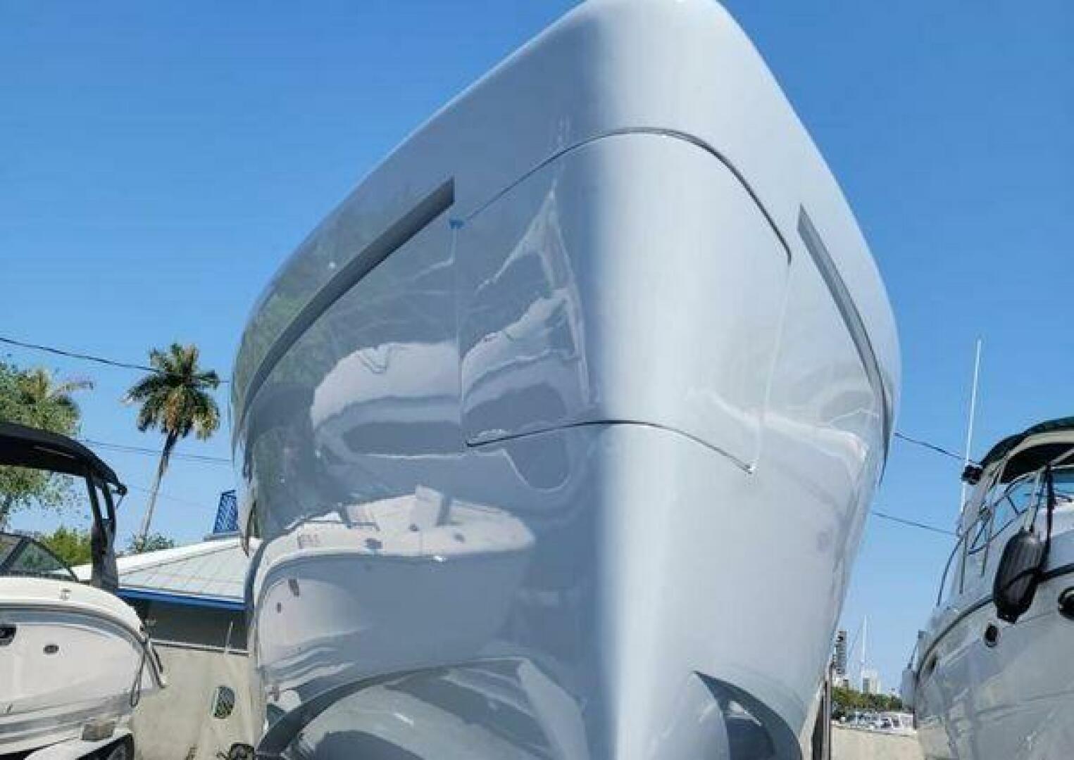 2018 Canard eMotion HYBRID - Image 32