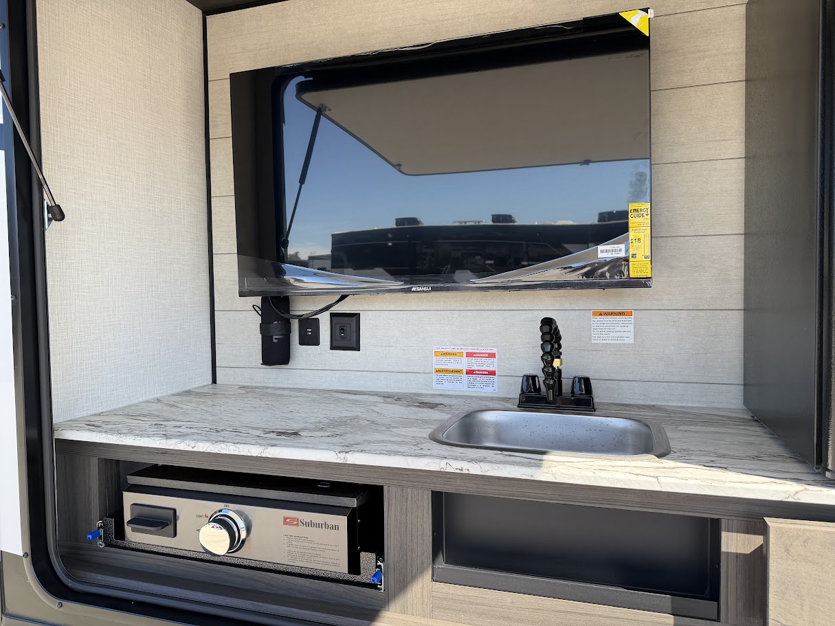 2026 VENTURE RV SPORTTREK 363VFR - Image 9