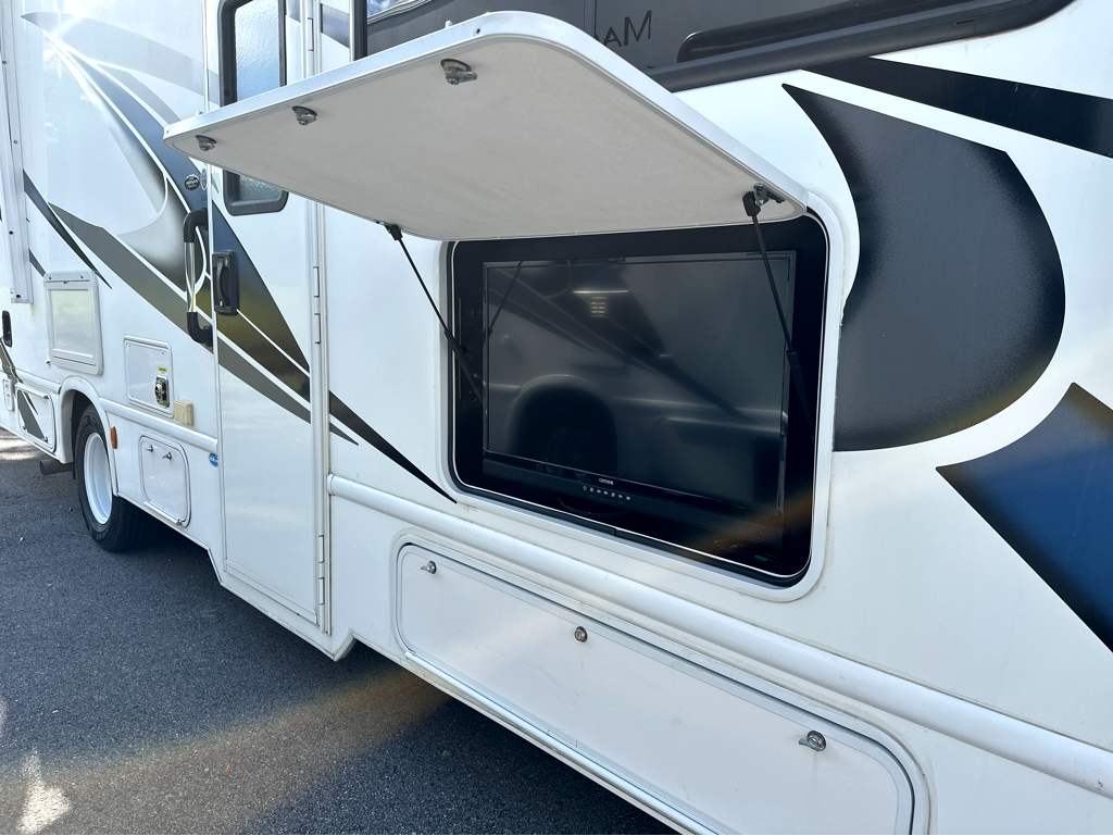 2023 THOR MOTOR COACH MAGNITUDE GA31 - Image 7