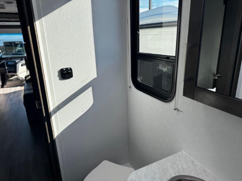 2026 Entegra Coach Vision SE 27ASE - Image 27