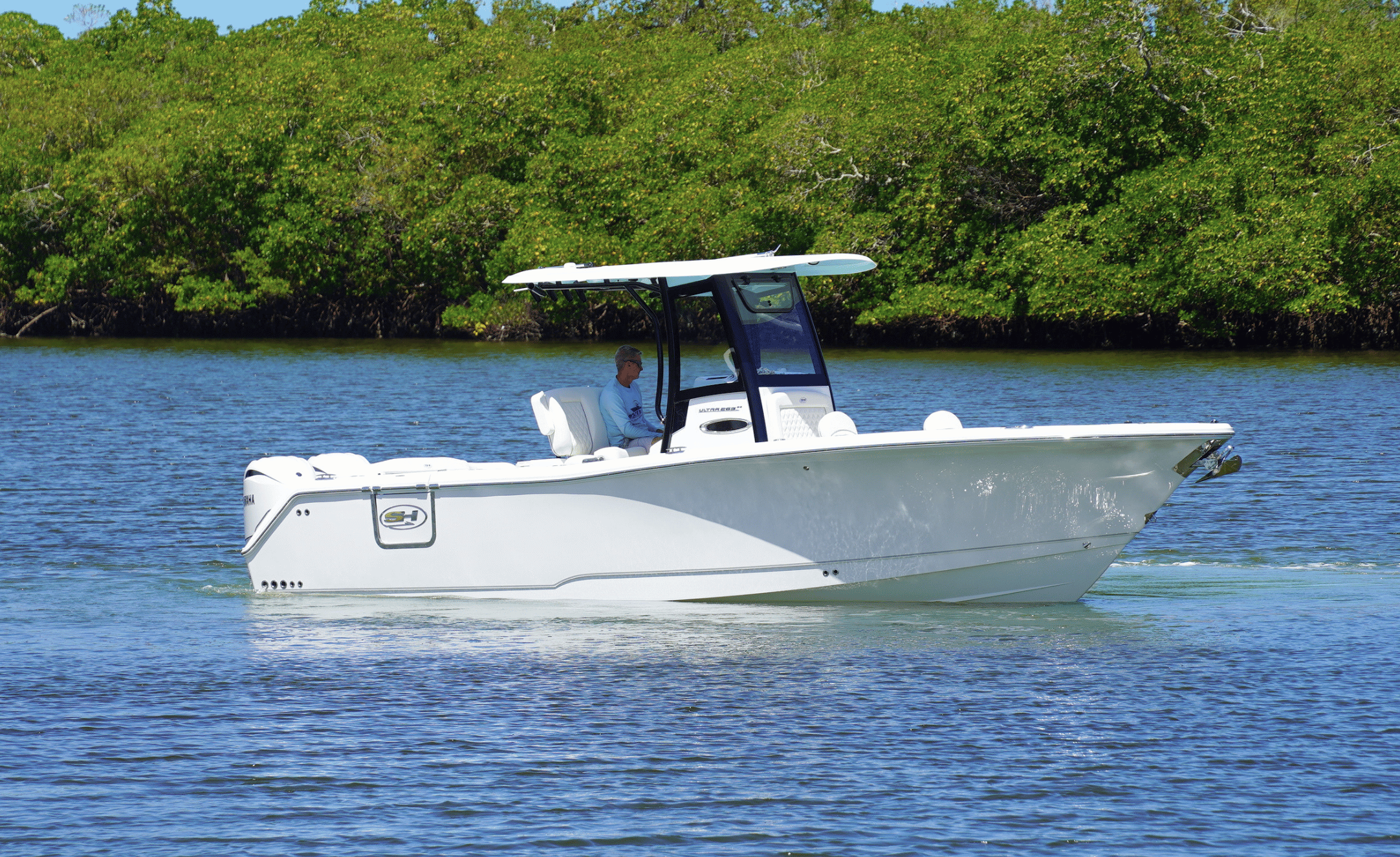 2027 SEA HUNT ULTRA 265SE - Image 1