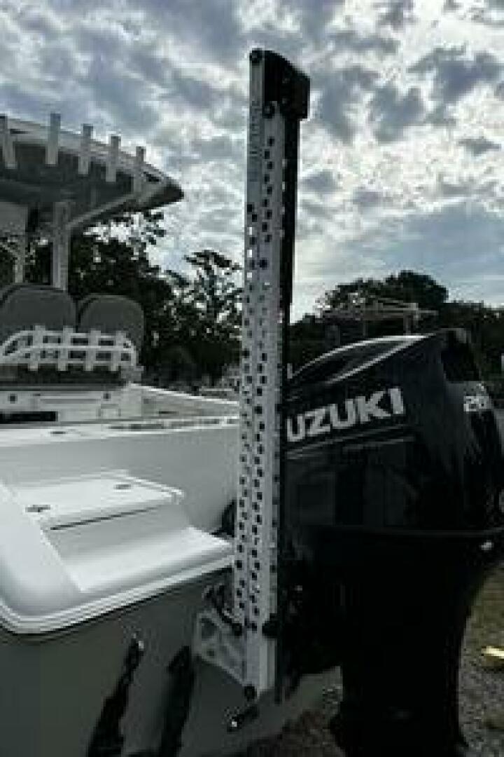 2022 Sea Pro 219 Center Console - Image 8