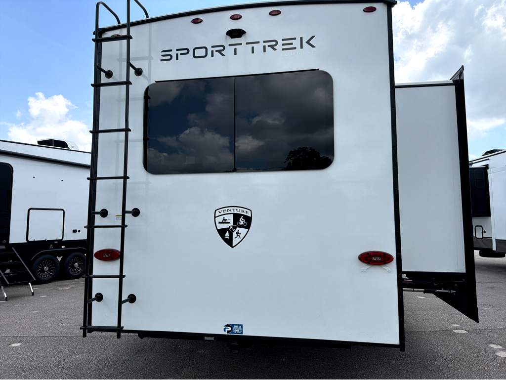 2027 VENTURE RV SPORTTREK 363VFR - Image 5