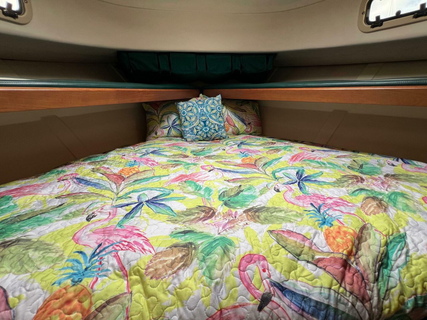 2000 Mainship Pilot 34 - Image 19