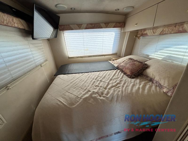 2001 NEWMAR 2801 - Image 4