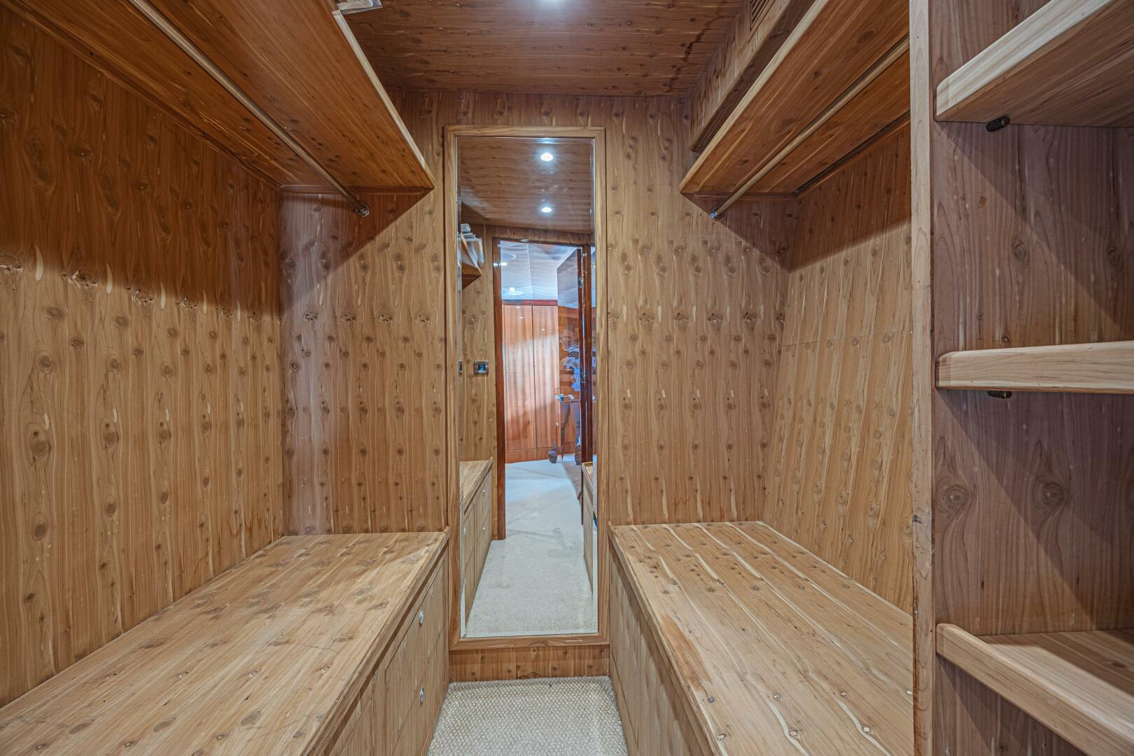 2010 Ocean Alexander 74 Motoryacht - Image 50