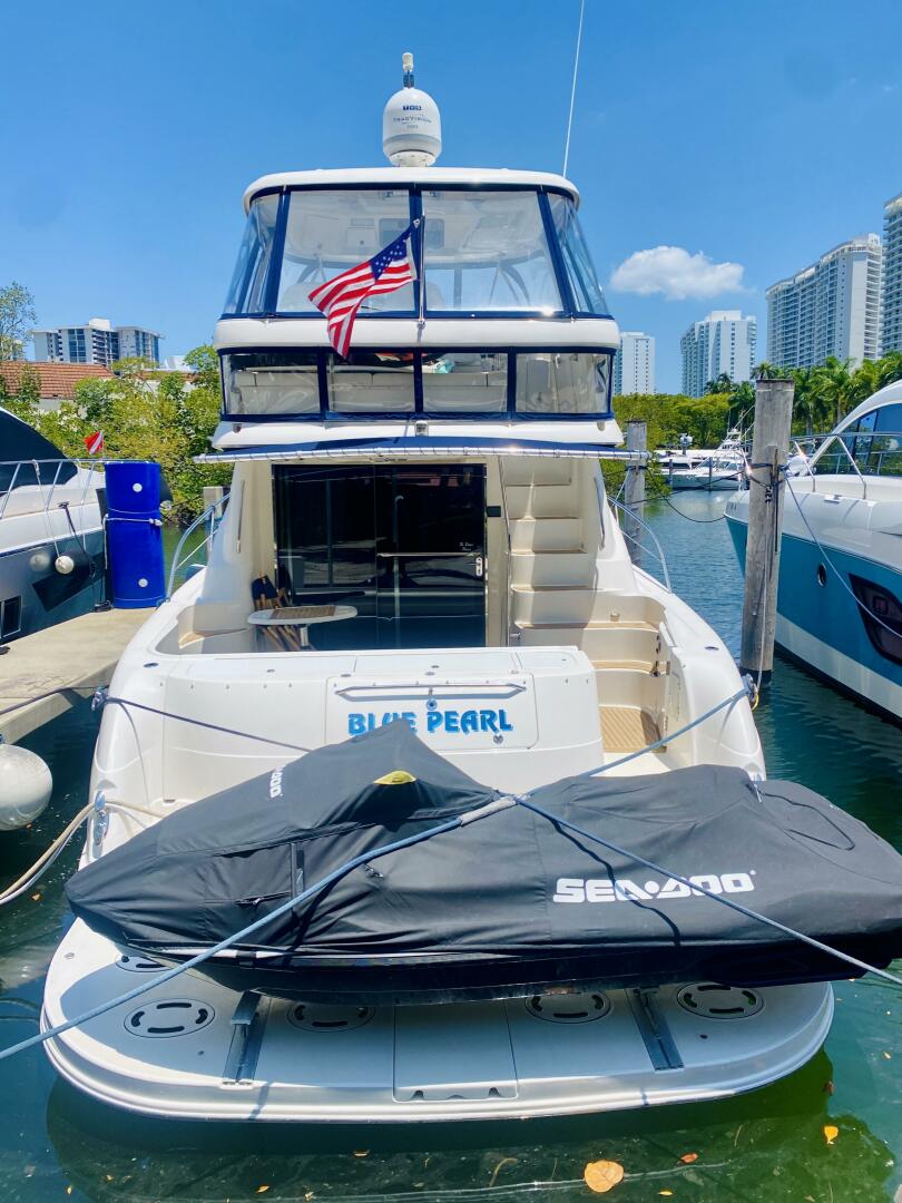 2006 Sea Ray 58 Sedan Bridge - Image 2