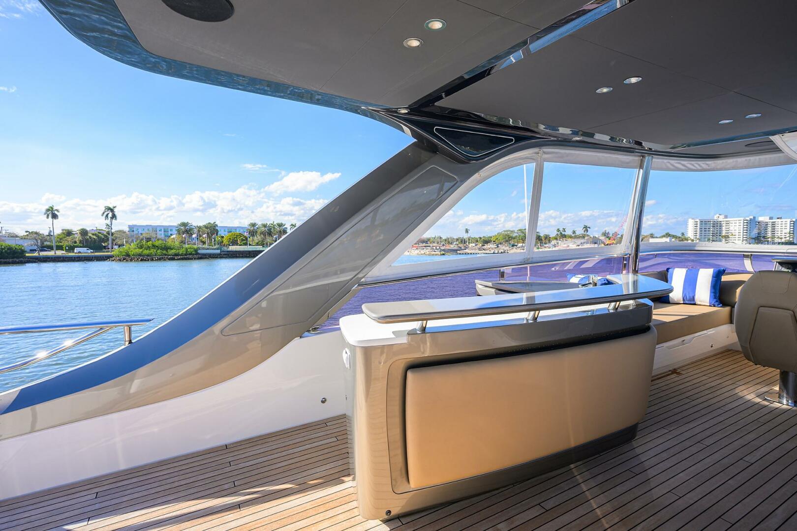 2003 Jupiter 31 Cuddy - Image 152