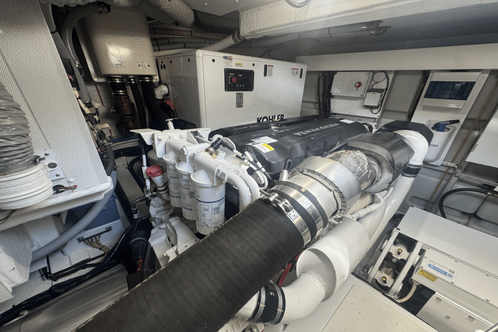 2023 Azimut Azimut 53 FLY Base - Image 55