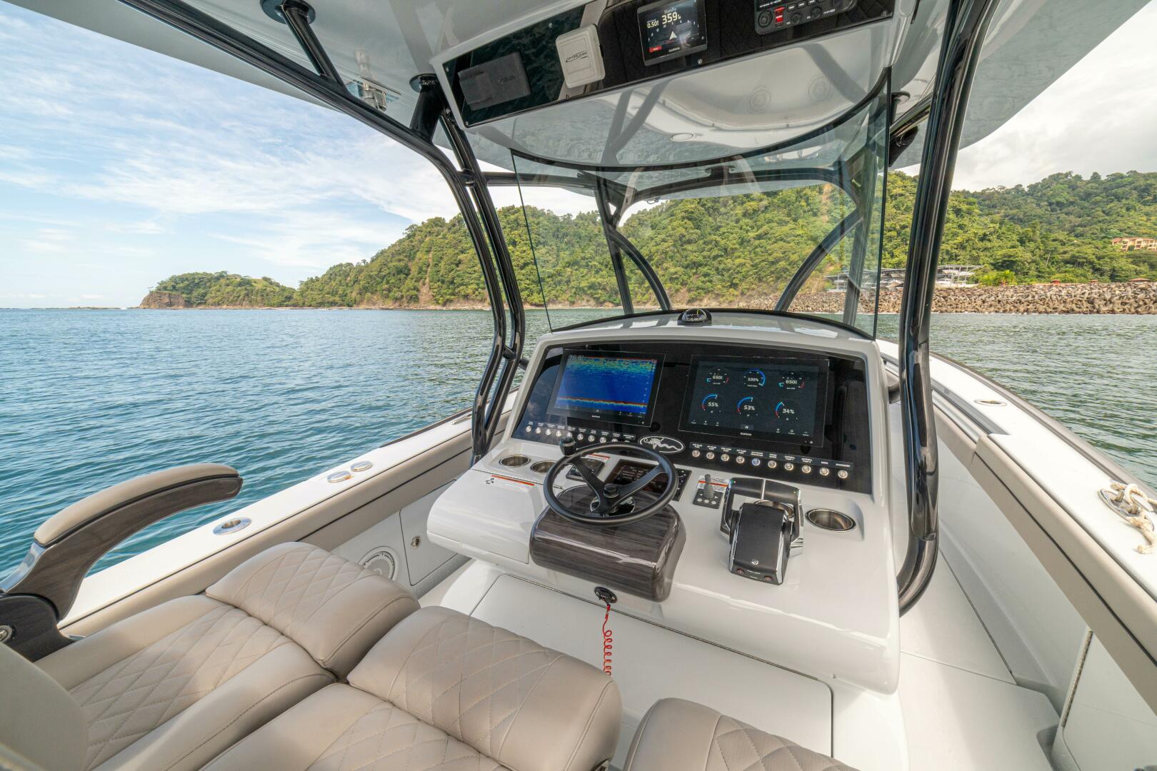 2024 Valhalla Boatworks V-33 - Image 14