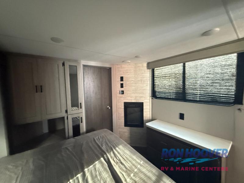 2026 COACHMEN 43CONDO - Image 18