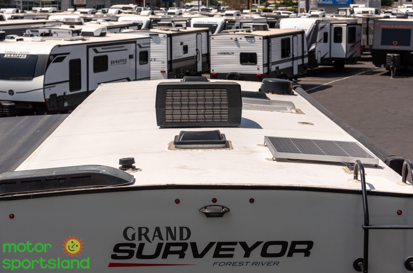 2023 Forest River Grand Surveyor 263RKSS - Image 14
