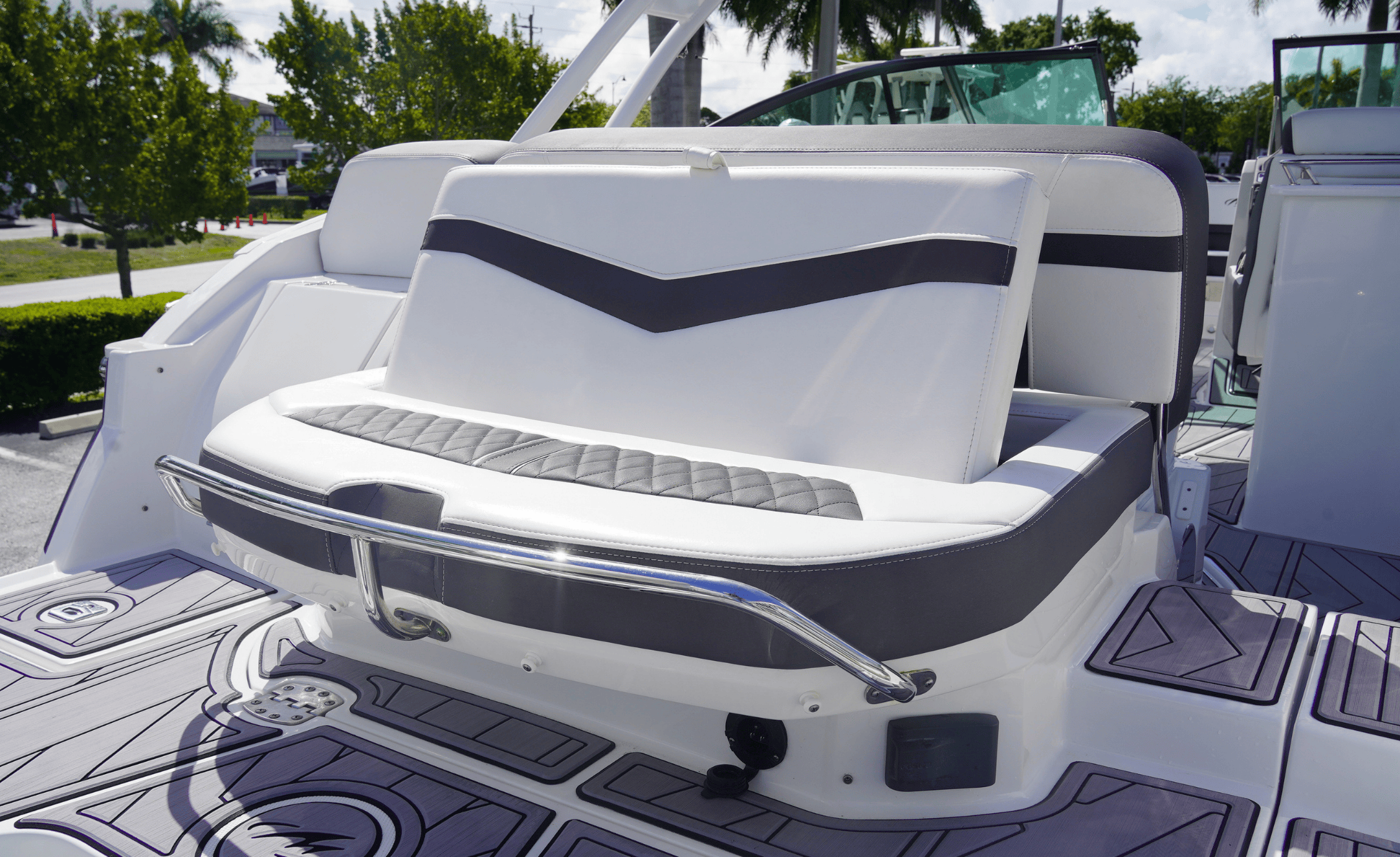 2023 Monterey 255SS - Image 6