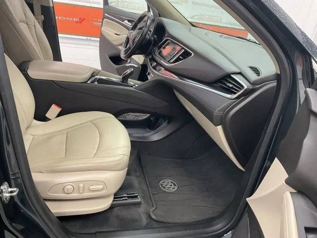 2019 Buick Enclave Utility 4D Essence AWD - Image 26