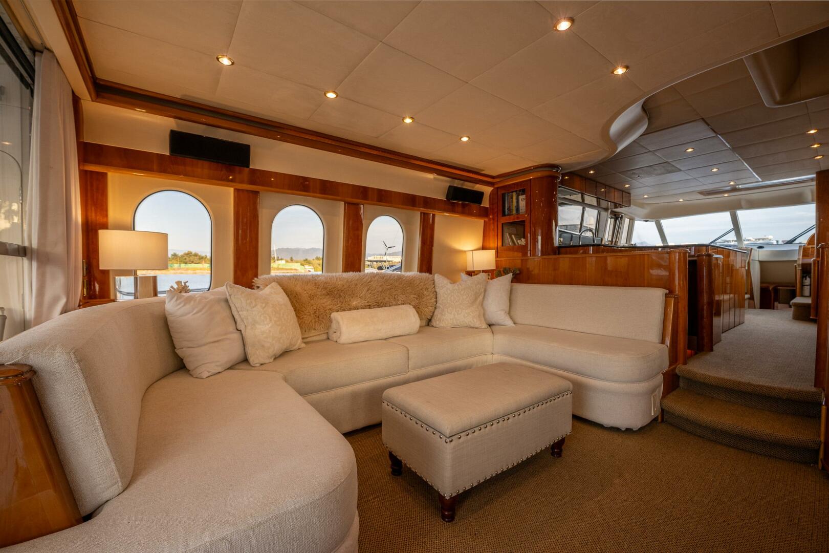 2002 Viking Princess 72 Princess Yacht - Image 29