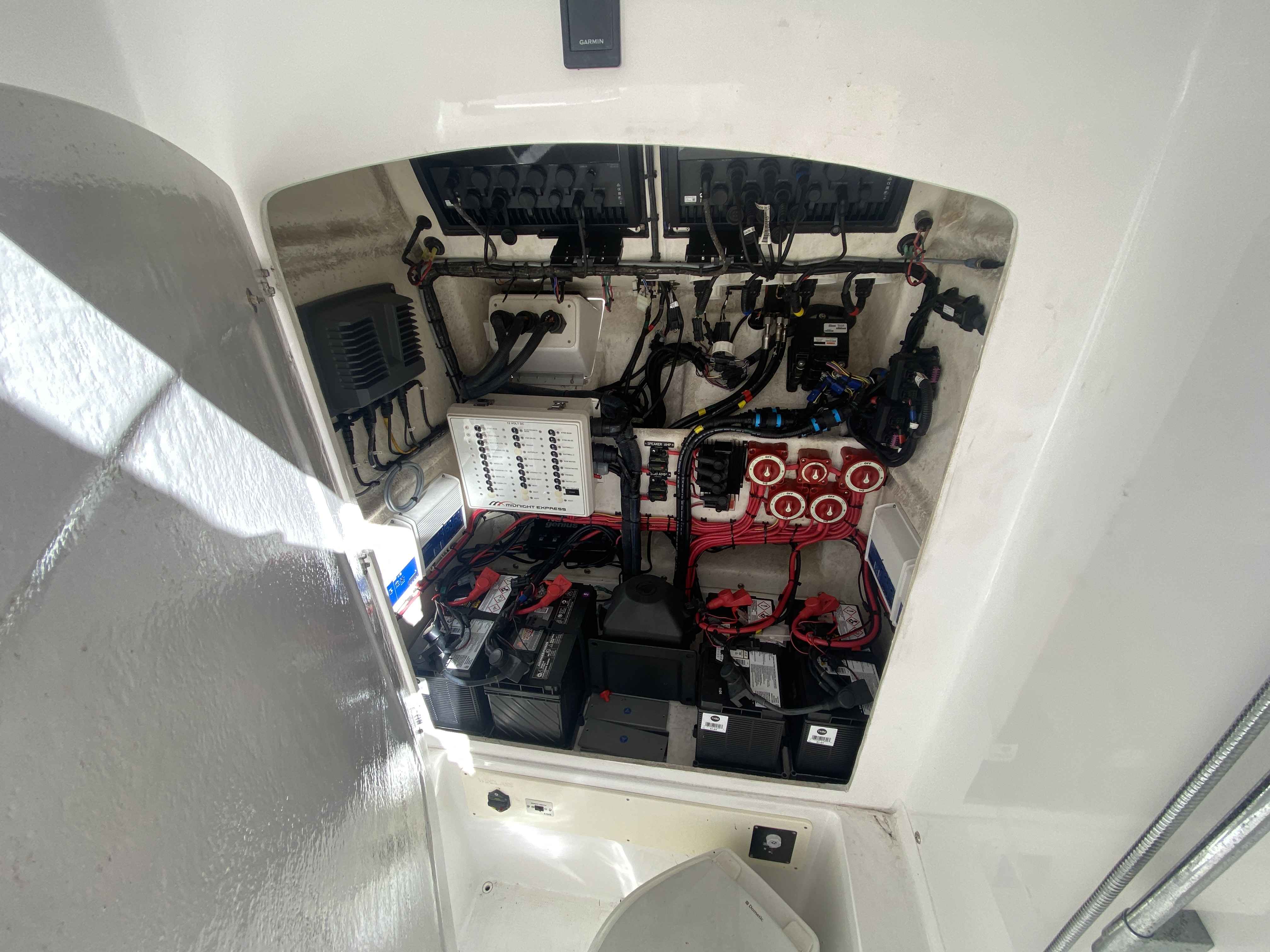 2017 Midnight Express 39 Cuddy  - Image 22