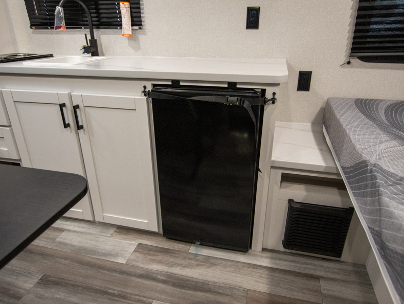2026 Jayco Jay Flight SLX 172DB - Image 6