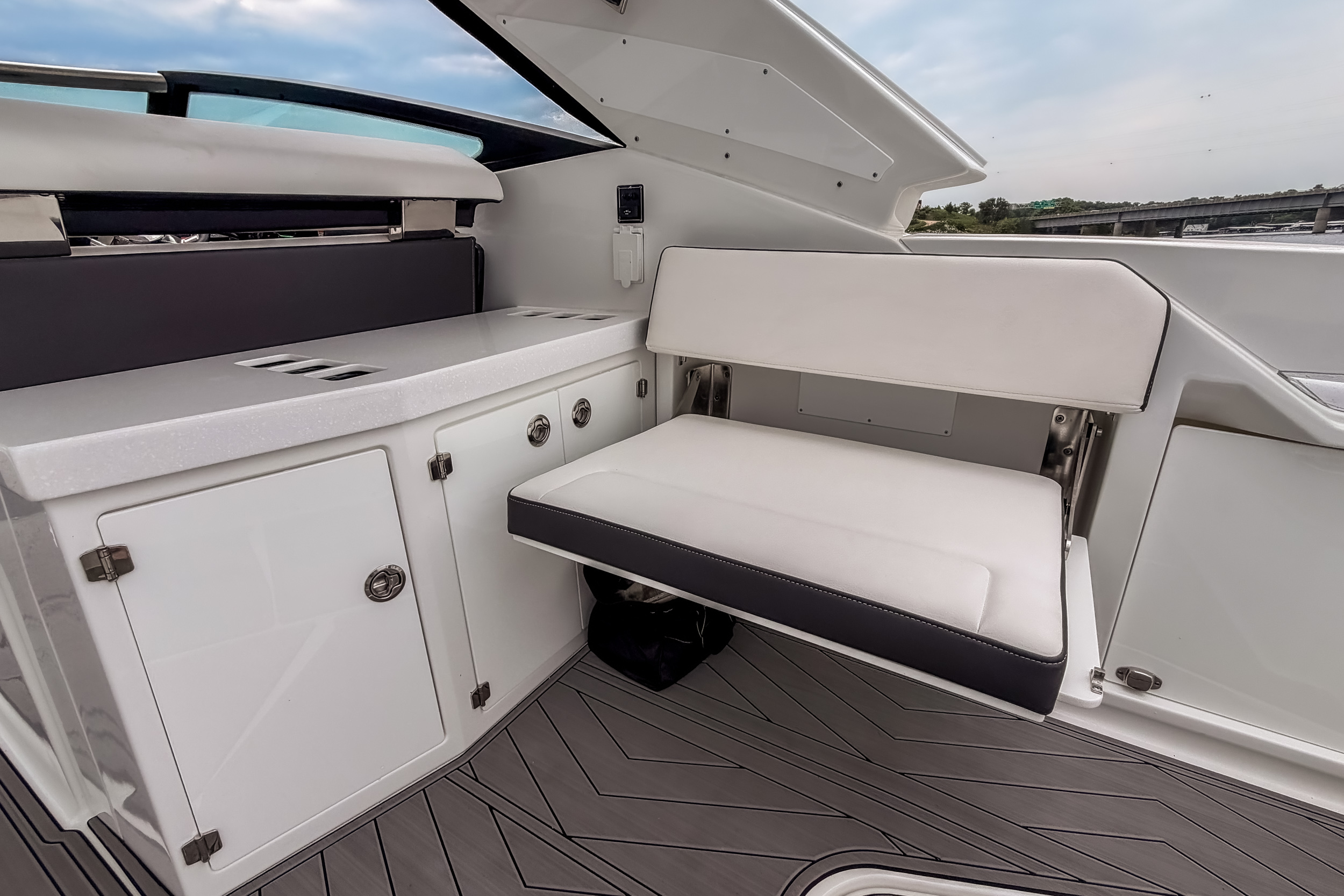 2022 Monterey 378SS - Image 42