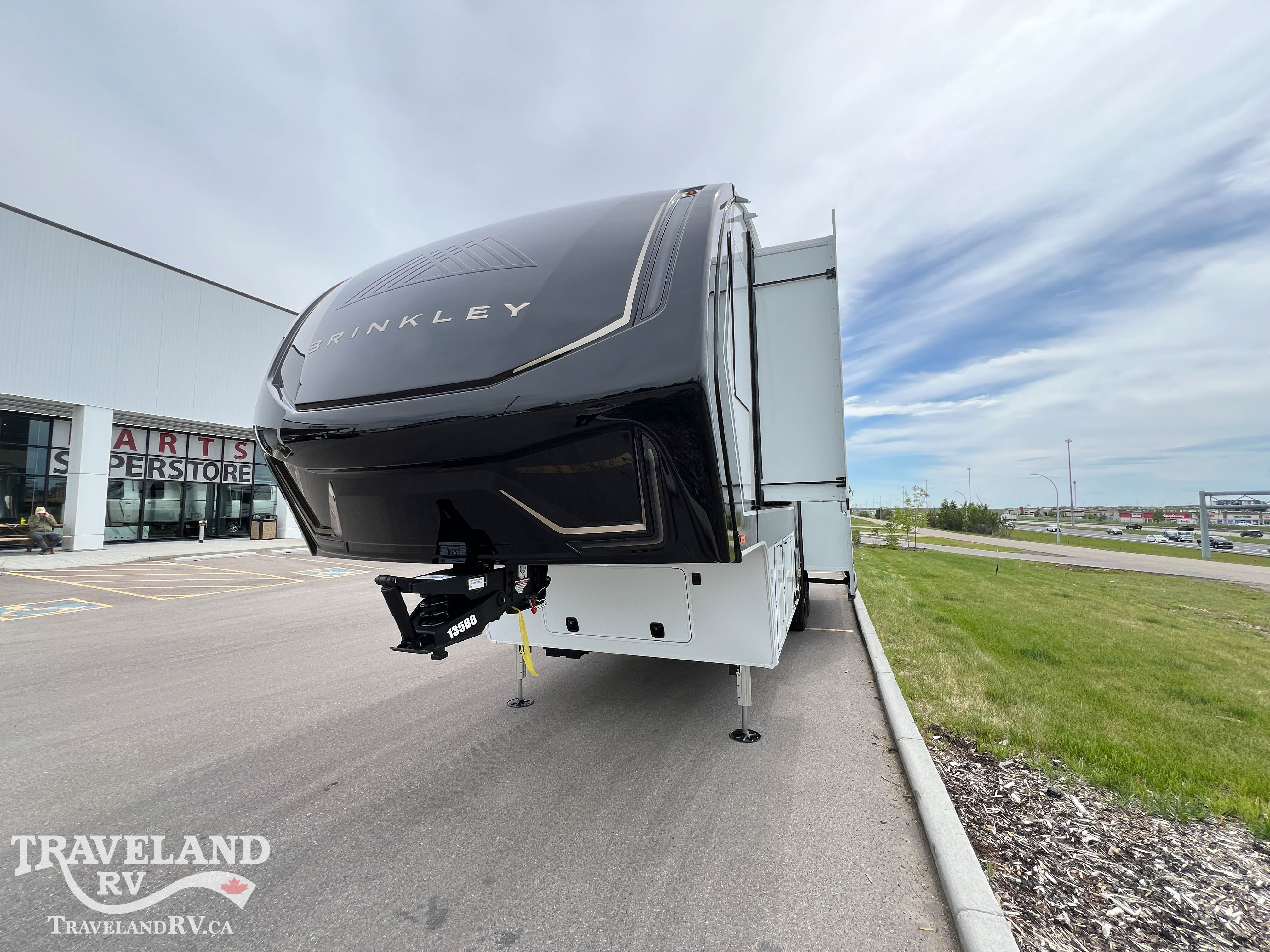 2027 Brinkley RV Model Z 2900 - Image 5