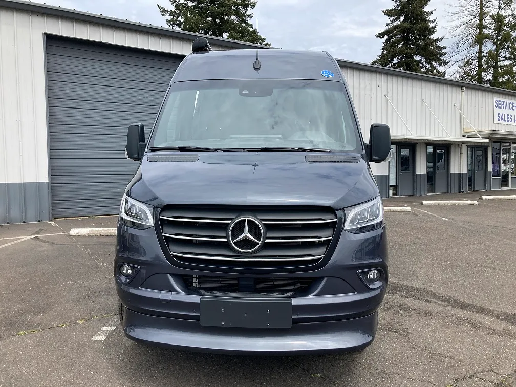 2024 Holiday Rambler Xpedition SL4E - Image 4