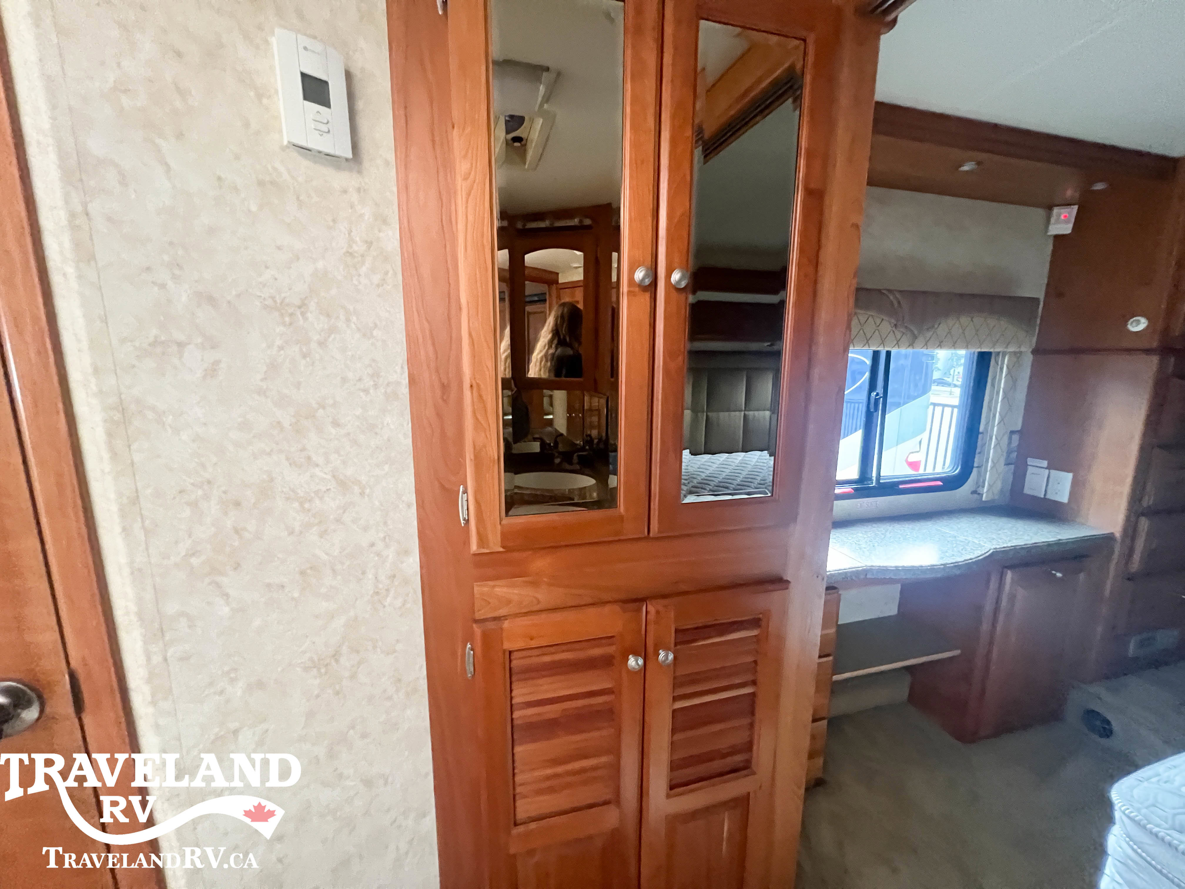 2005 TRIPLE E EMPRESS 3902FB - Image 27