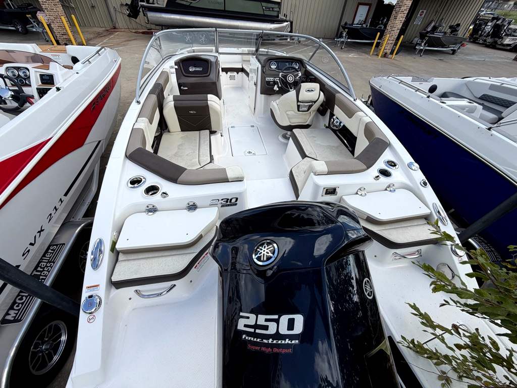 2019 CHAPARRAL 2019 SUNCOAST 230 - Image 5