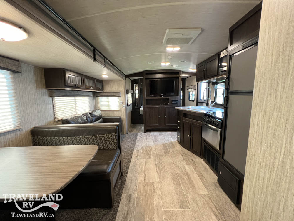 2018 Heartland Sundance XLT SD XLT 291 QB - Image 4