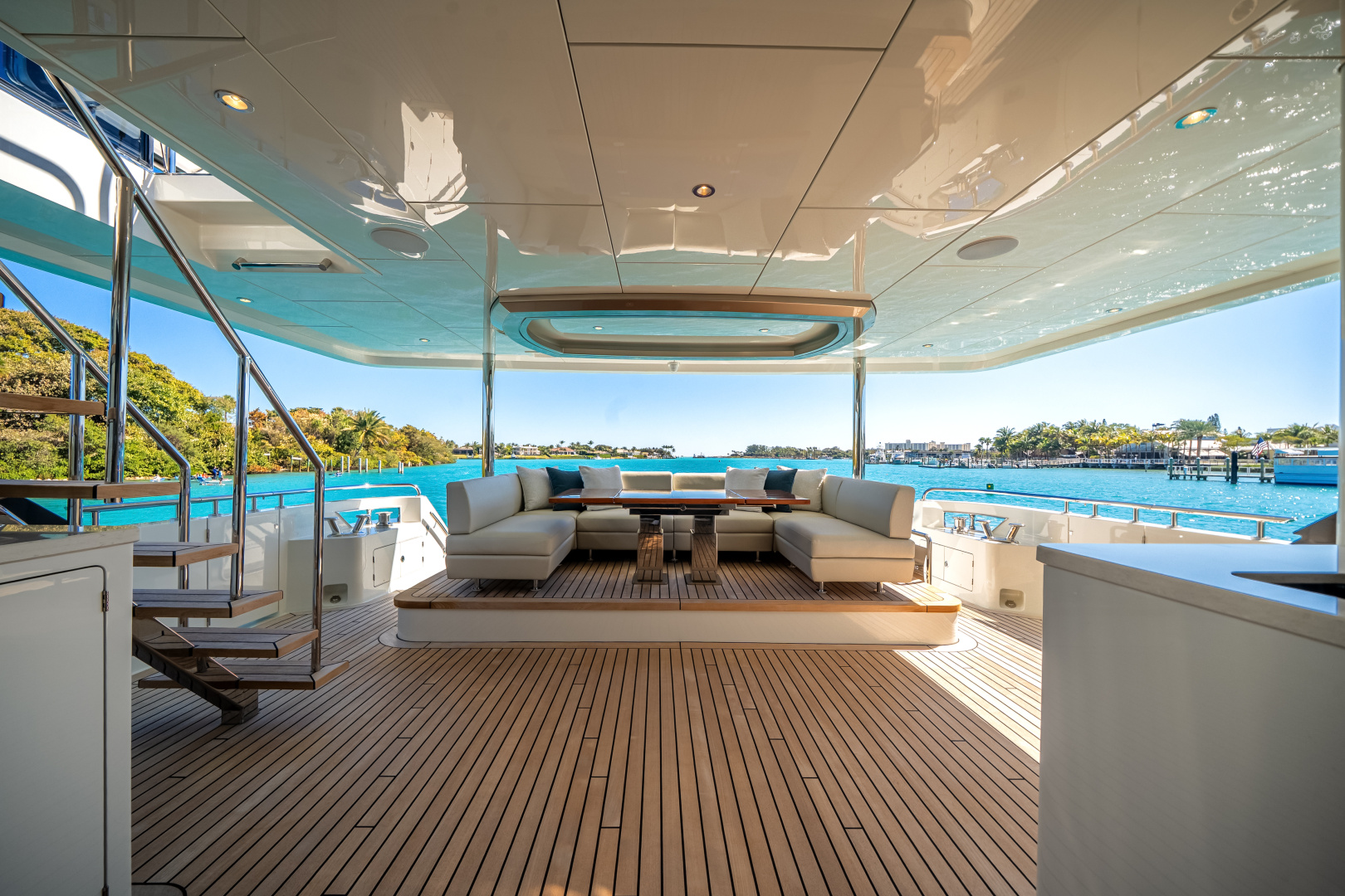 2025 Ocean Alexander 28L - Image 70