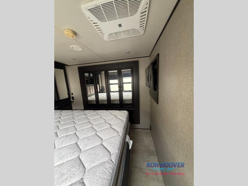 2019 GRAND DESIGN 376TH - Image 11