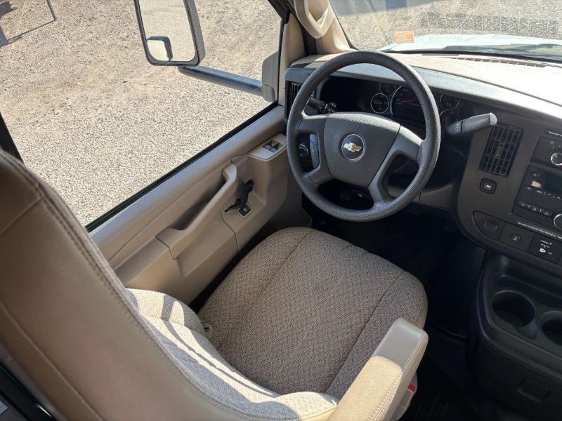 2024 Forest River Sunseeker 2860DS - Image 24