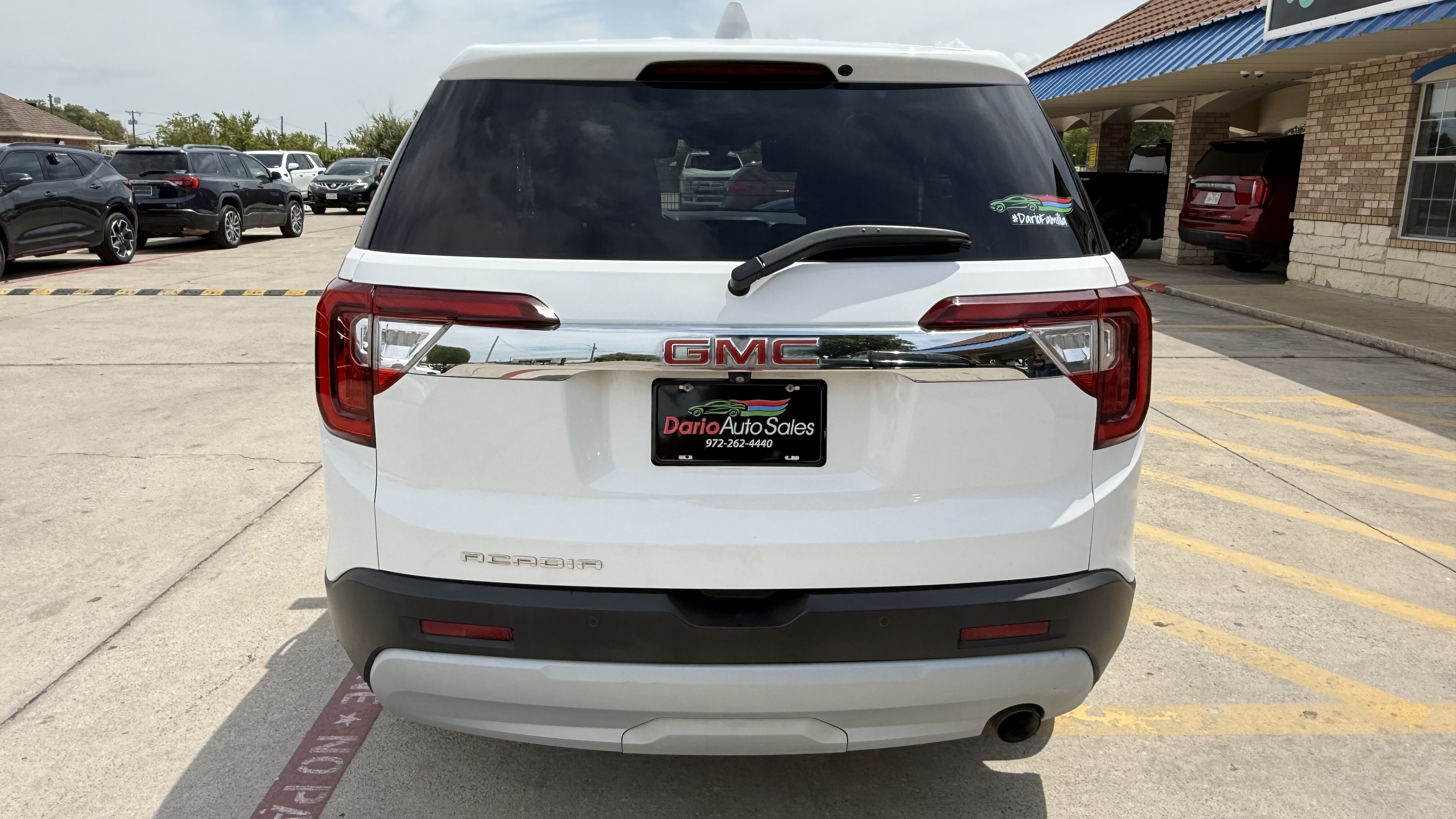 2020 GMC ACADIA-V6 Wagon 4D Denali 2WD - Image 9