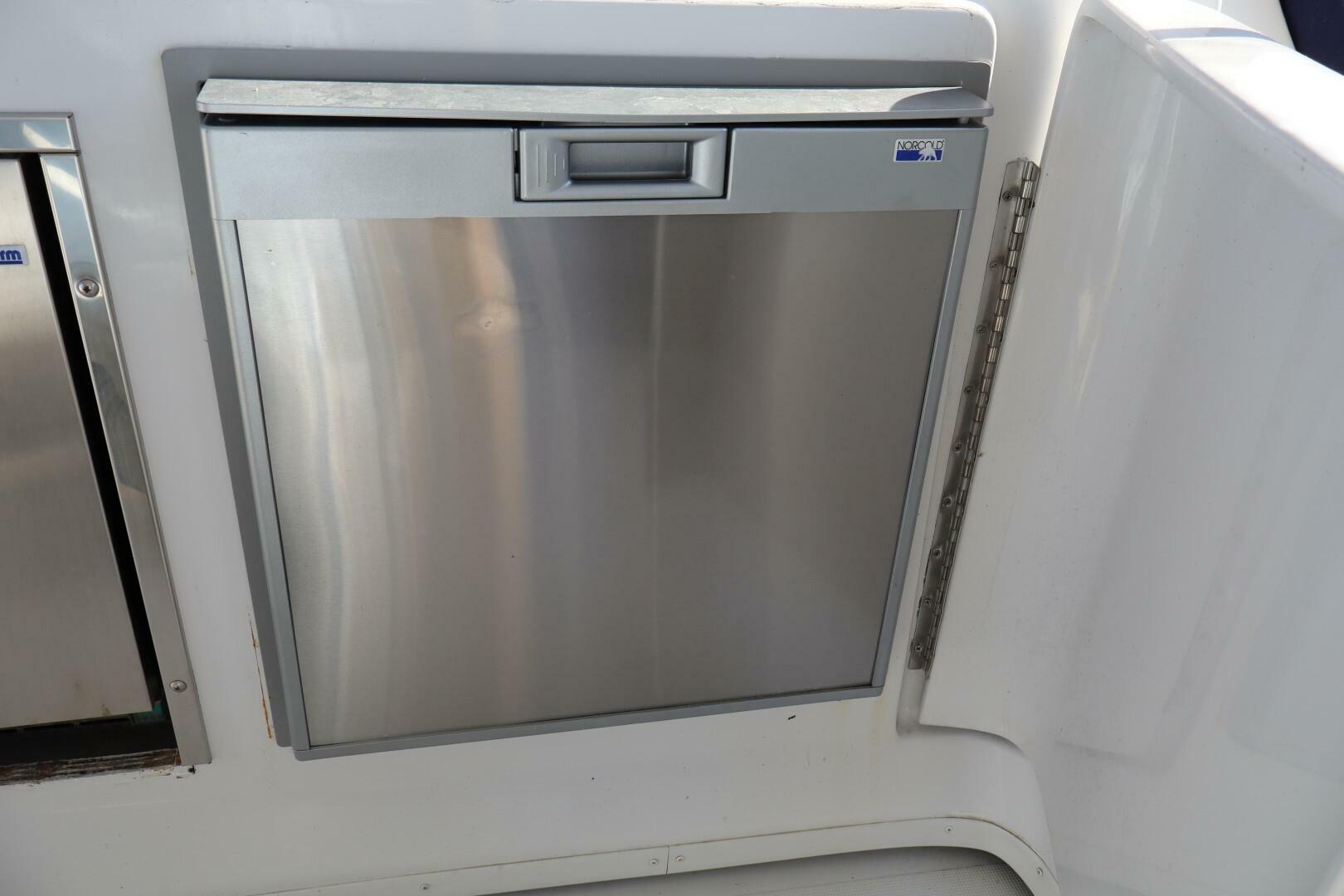 2006 Bluewater Yachts 5200 - Image 79