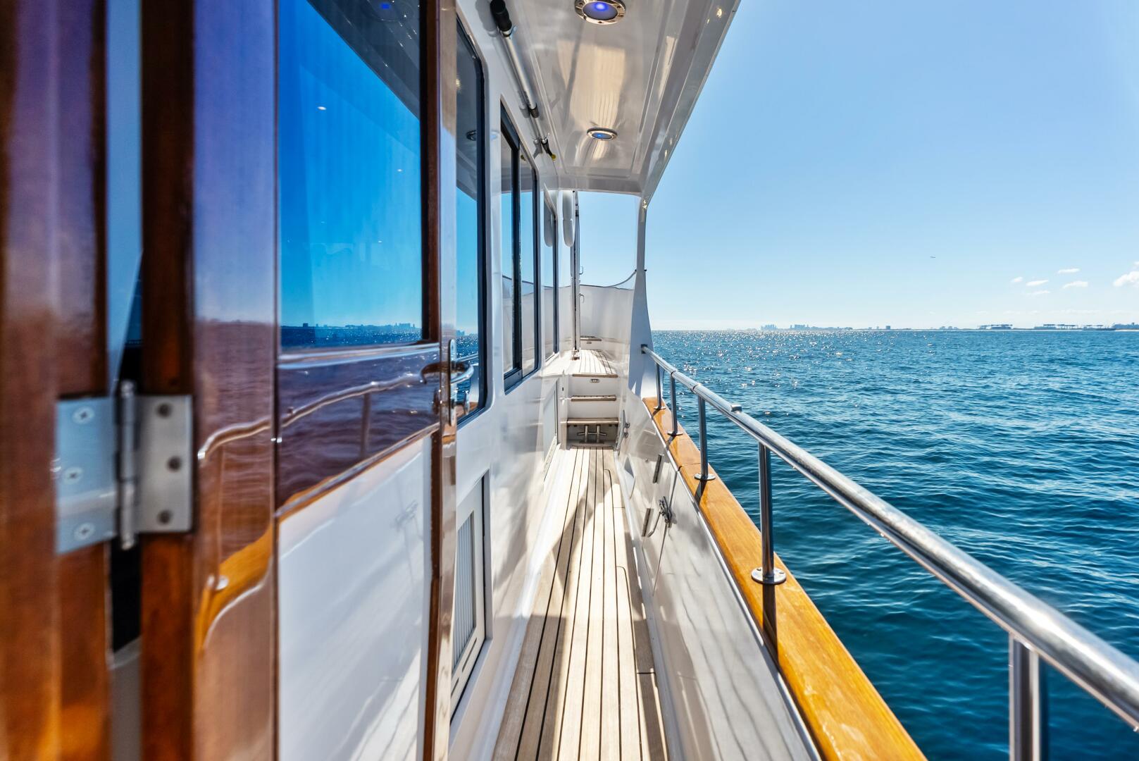 2005 Grand Banks 72 Aleutian RP - Image 44