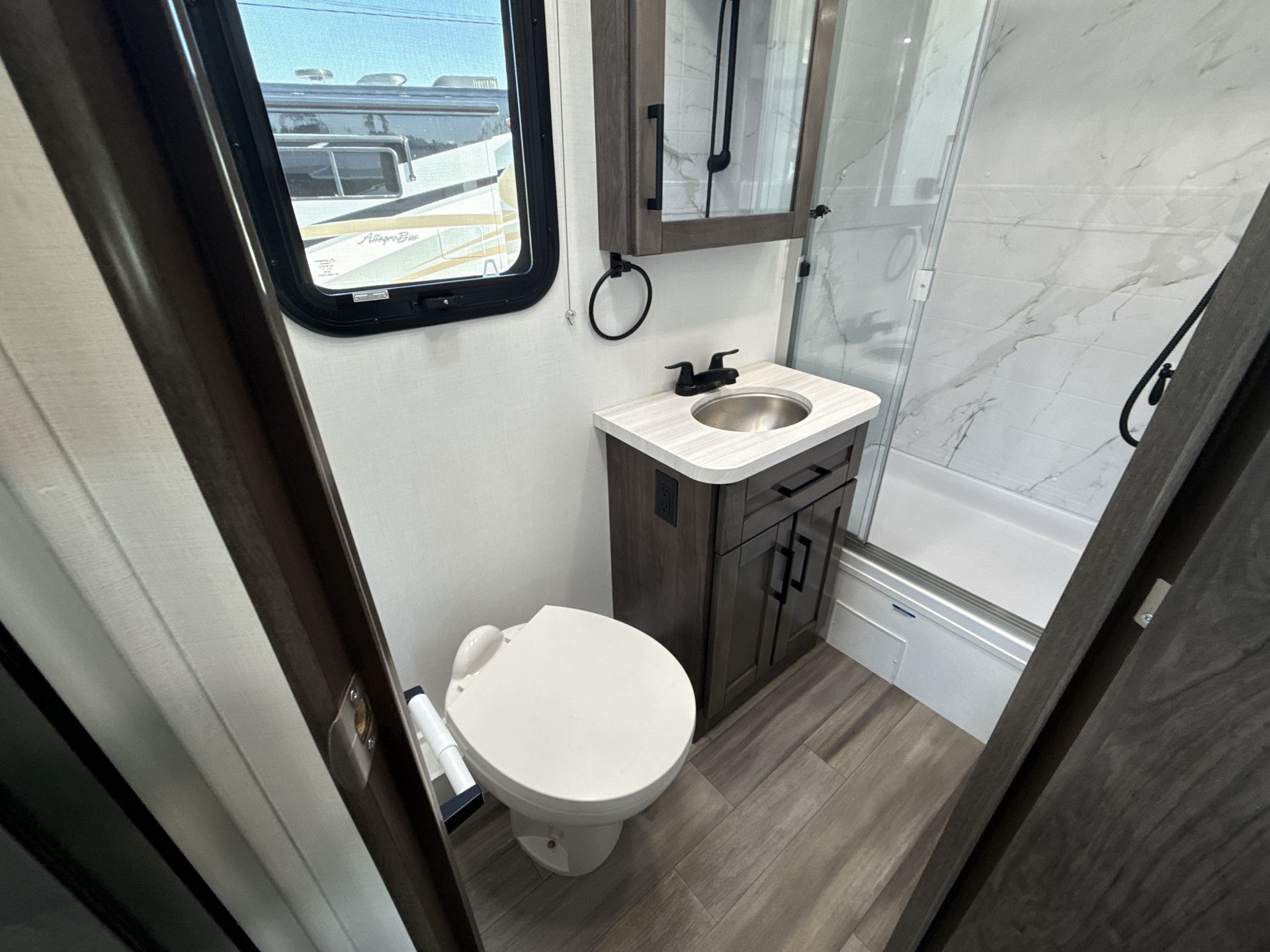 2026 Entegra Coach Odyssey 24B - Image 22