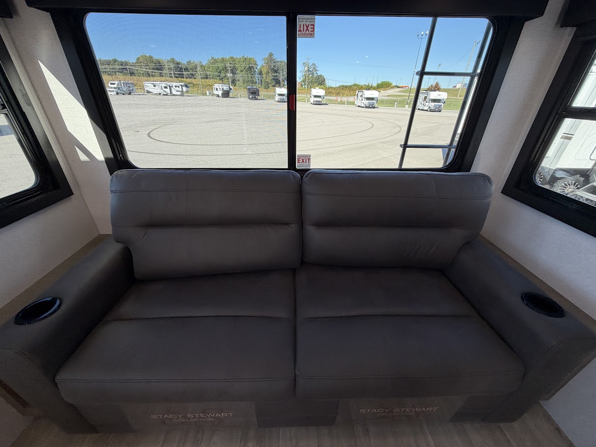 2027 JAYCO EAGLE 29RLC - Image 22
