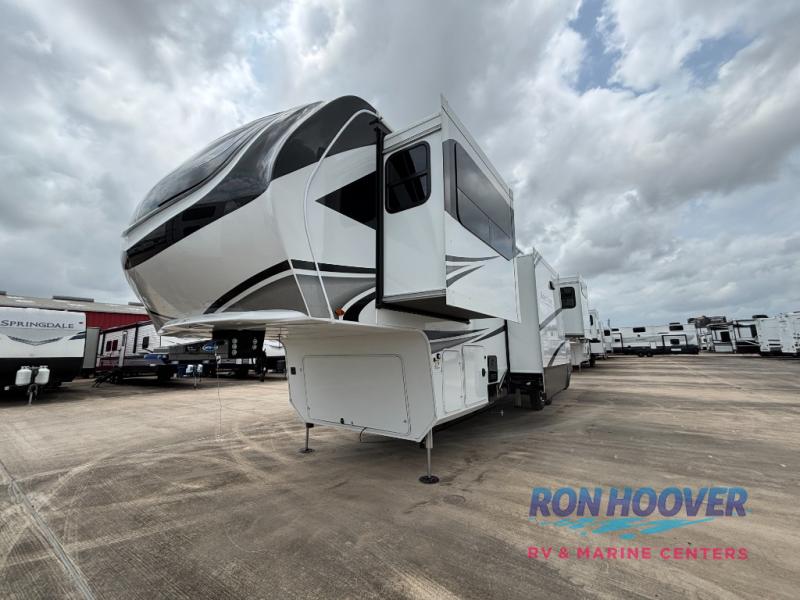2025 GRAND DESIGN 380FL - Image 2