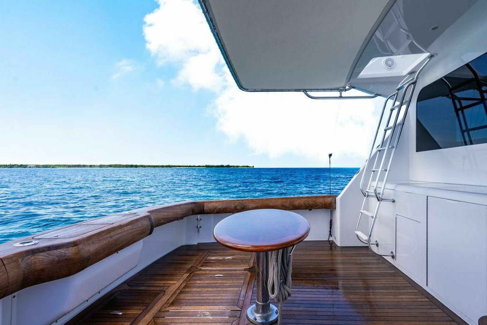 1999 Viking 55 Convertible - Image 52